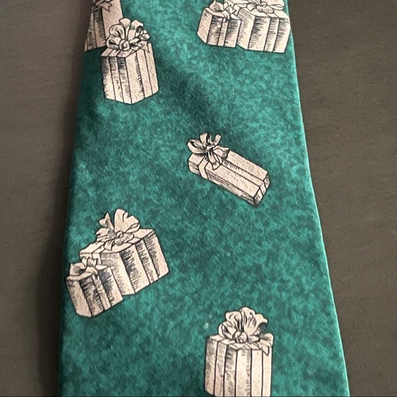 Vintage 1996 Saturday Evening Post Silk Hunter Green Christmas Neck Tie - Picture 4 of 6